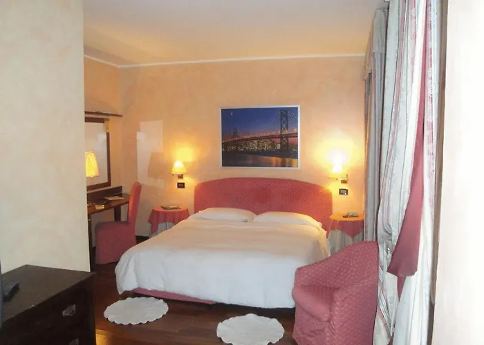 Hotel Due Mondi Turijn