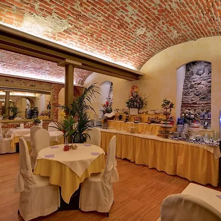 Due Mondi Otel Torino